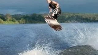 Wakeboarding - unul dintre cele mai complexe si spectaculoase sporturi