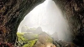 Son Doong - cea mai mare pestera din lume