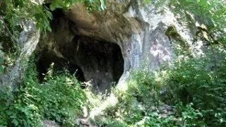 Pestera Liliecilor - Cheile Bistritei