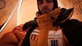 Alex Gavan s-a intors din expeditia ce viza escaladarea varfului Lhotse, de 8516 m