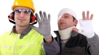 Cum ne protejam la lucru? 5 tipuri de accidente pe care le previi cu echipamentul de protectie potrivit