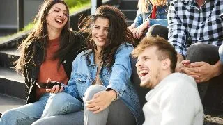 Ce este conceptul de "community living" si cum a ajuns sa fie preferat de tot mai multi tineri